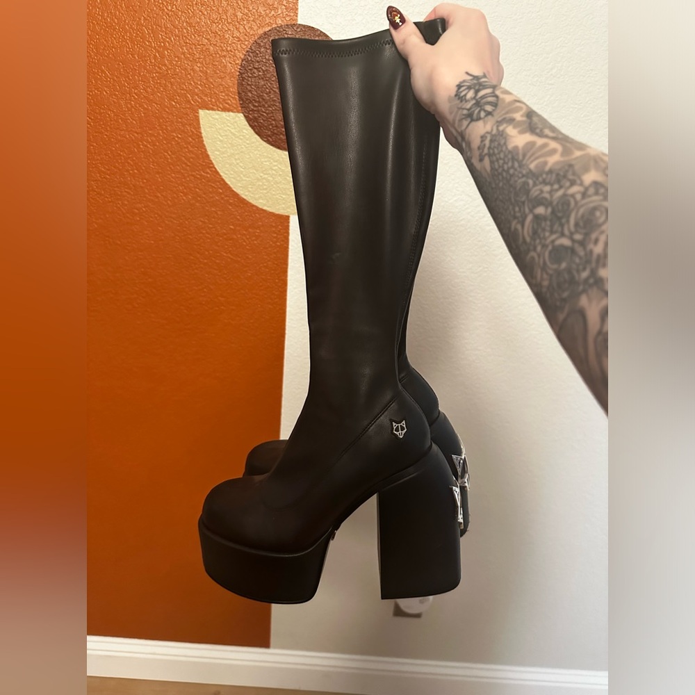 Naked Wolfe spice platform boots in black size 38 EU- worn once!